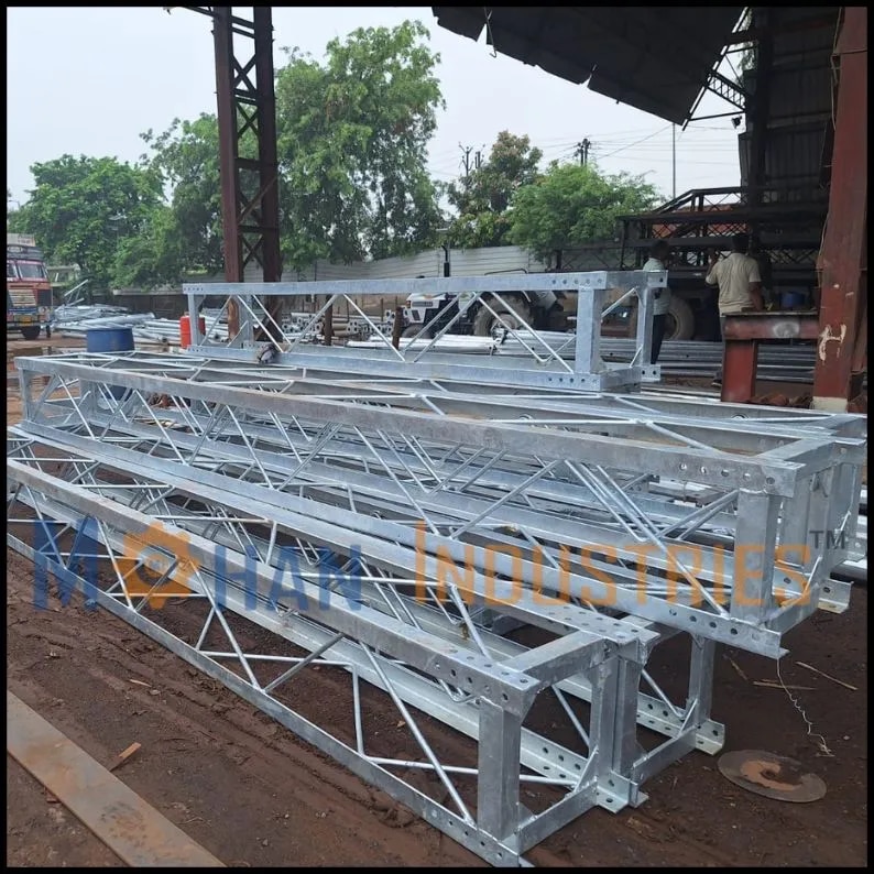 Railway structure, Cantilever, Boom & Uright image 1