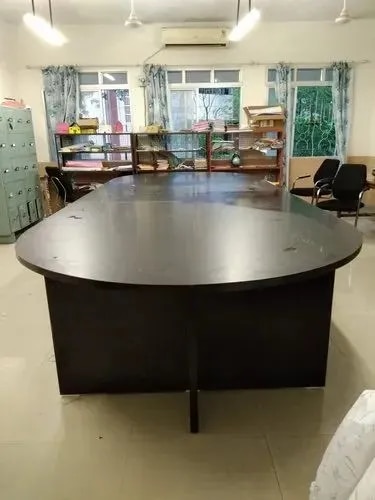 Conferences Tables image 1