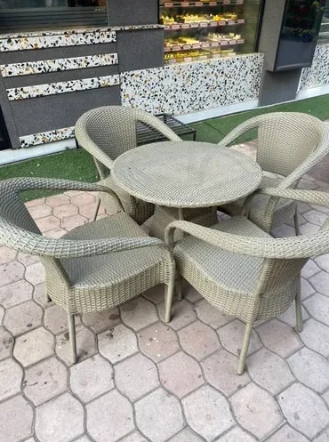 Outdoor Table Set image 1