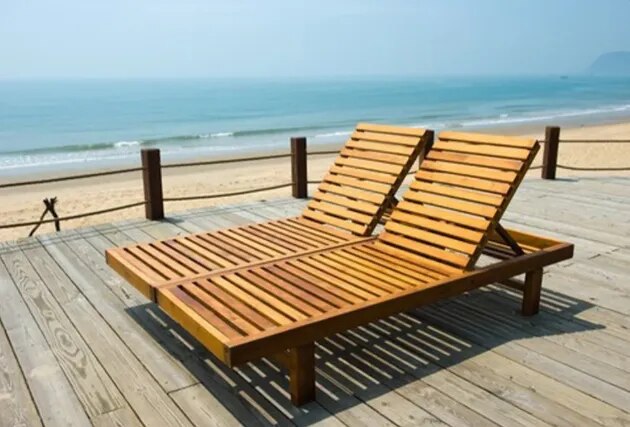 Poolside Lounger image 1