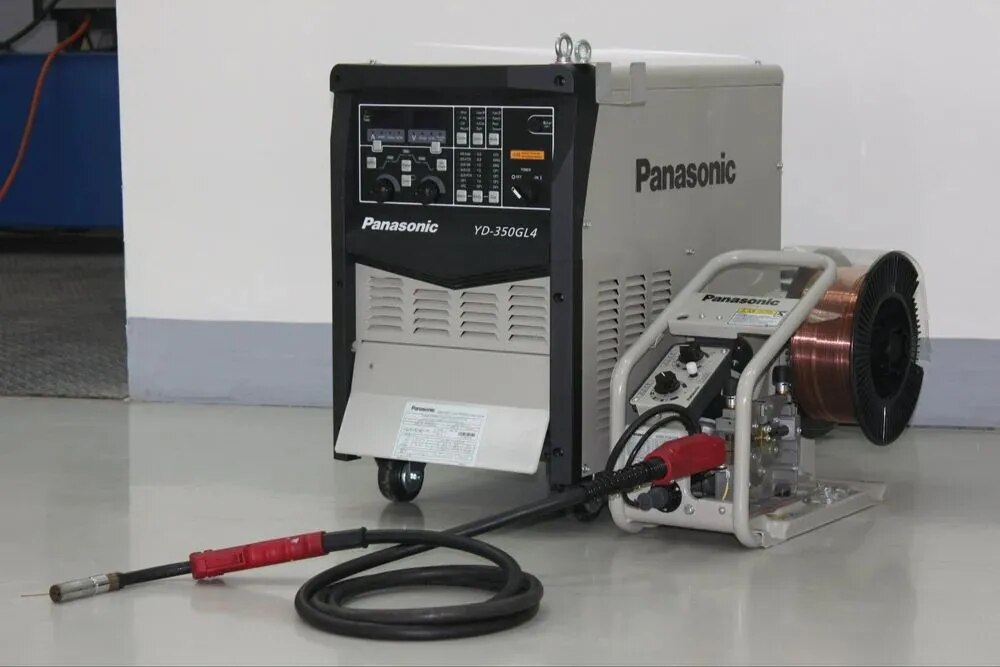 Panasonic Welding Machine image 1