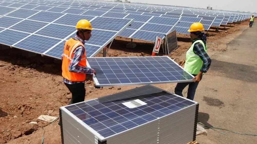 Solar System Installation Service image 1