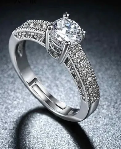 Silver Ladies Ring image 1