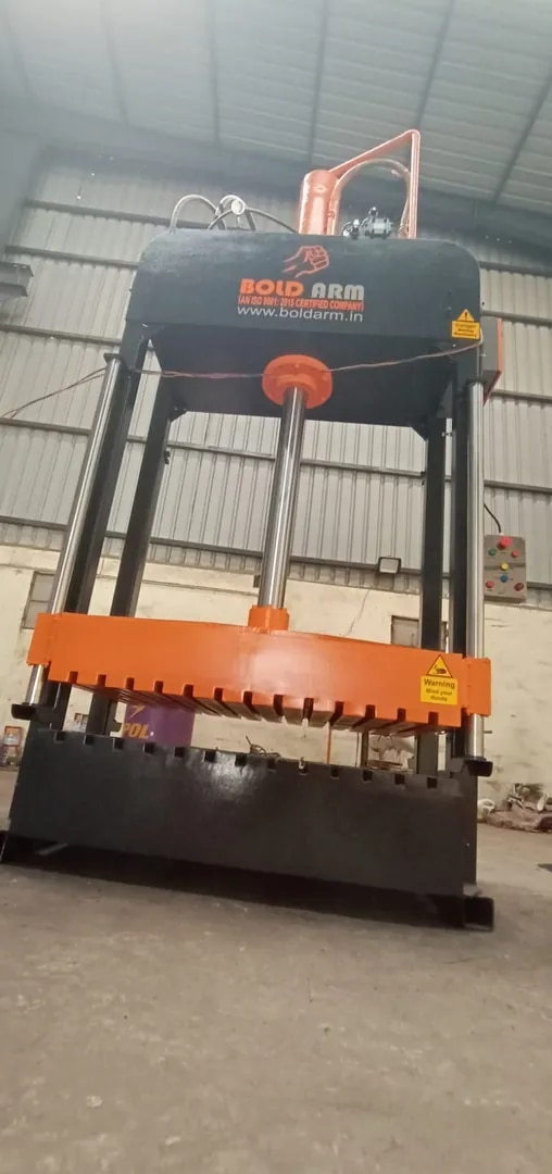 Woven Bag 40Ton Bale Press image 1