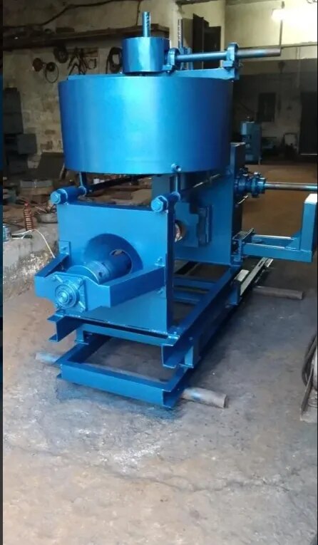 6 Bolt Oil Expeller Without Motor Machine image 1