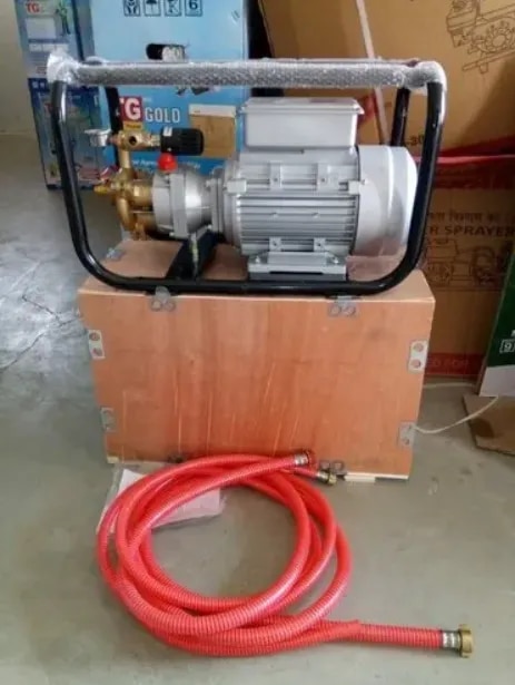 High Pressure Garage Car Washer image 1