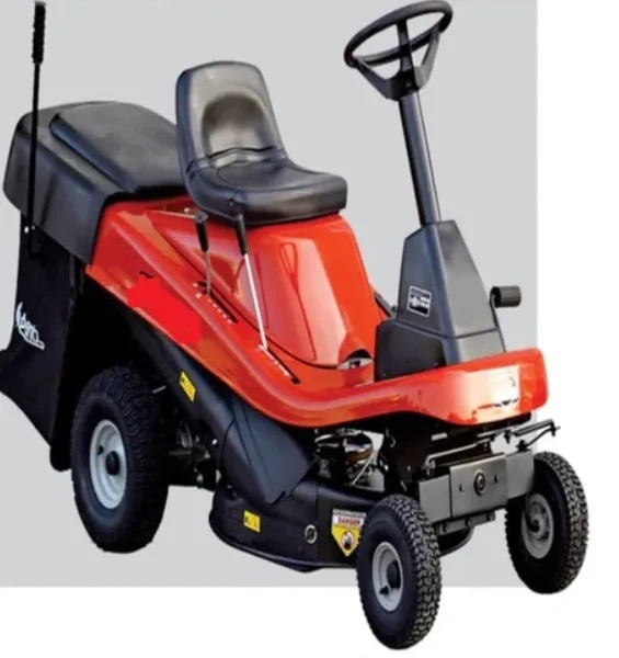 Ride On Lawn Mower image 1