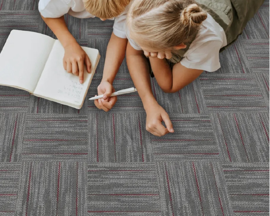 Carpet Tiles & Carpet Rolls image 1