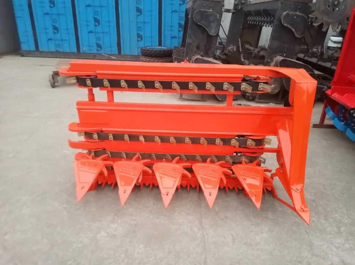 7 Feet Tractor Operated Reaper image 1