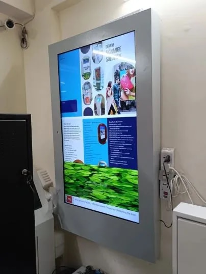 Outdoor Advertising Led Display Screen image 1