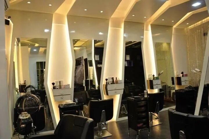 Luxury & Mid-Range Saloon Interior Design Concepts image 1