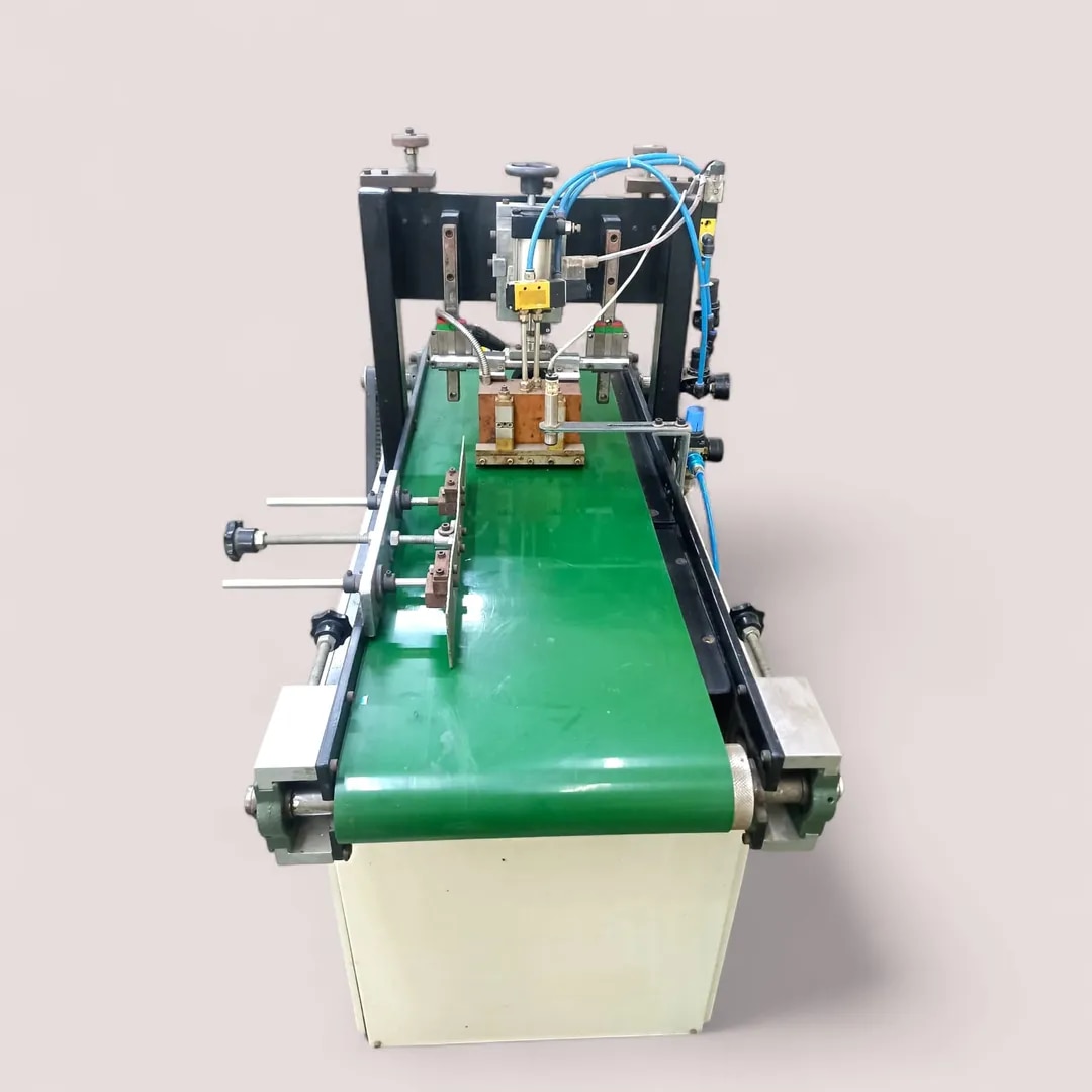 Rat Glue Trap Making Mini Machine image 1