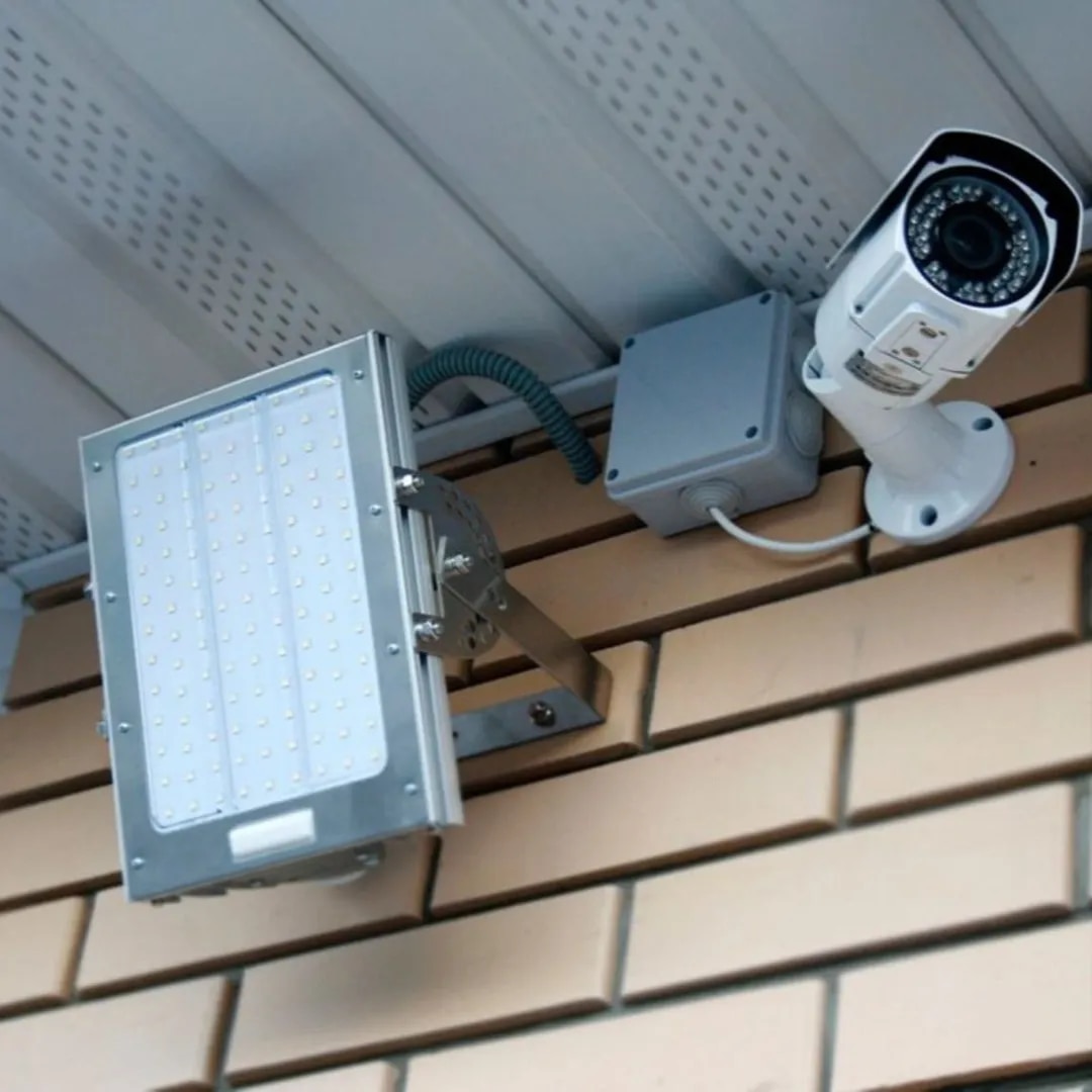 Daugha WiFi Camera with Wide Coverage Area image 1