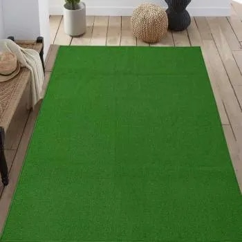Green Carpet image 1