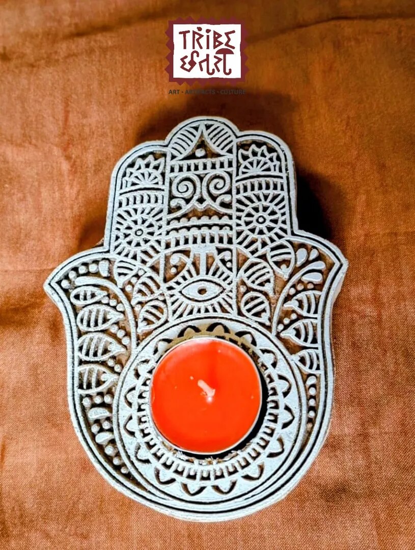 Hand Design T Light Holder image 1