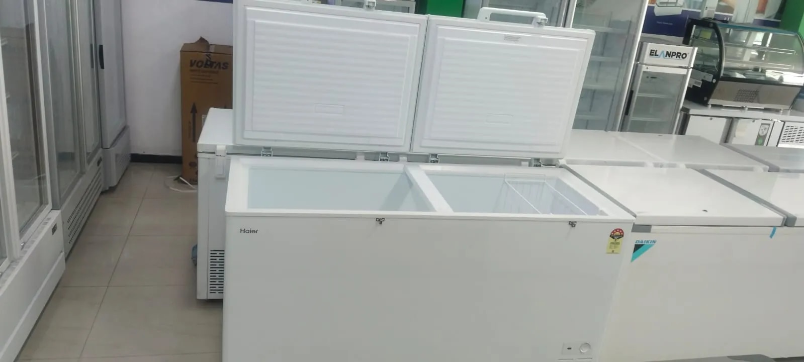 Haier Deep Freezer HFC-500DM5 image 1