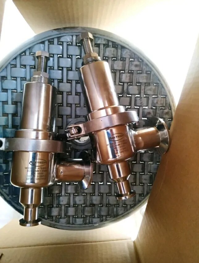 Triclover End Pressure Relief Valve image 1
