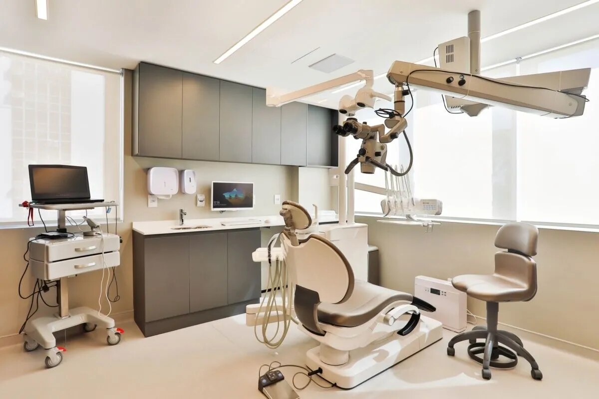 Contemporary Dental Clinic Designs for a Modern Look image 1