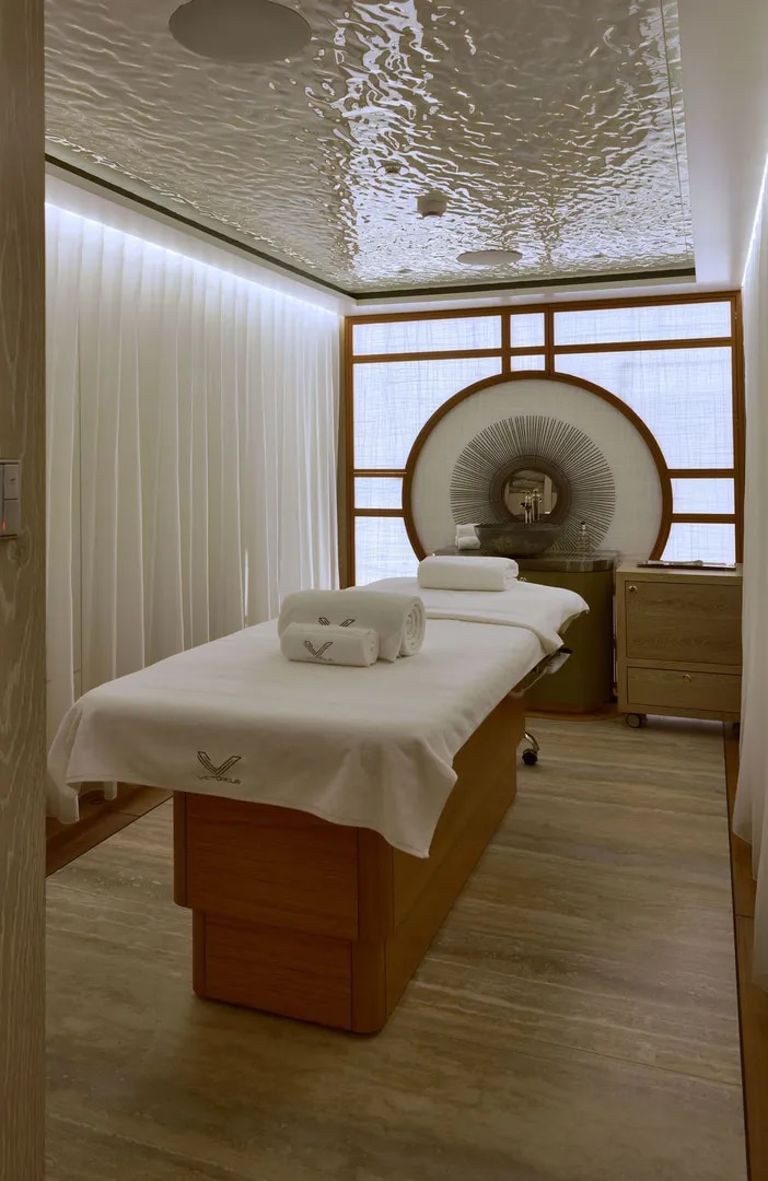 Chic Spa Interior Design Ideas image 1