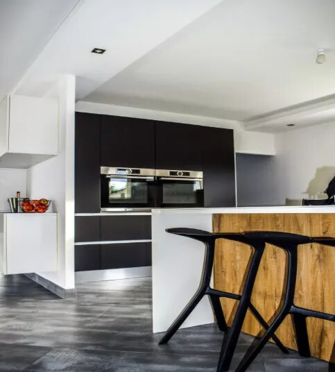 Modular Kitchens image 1
