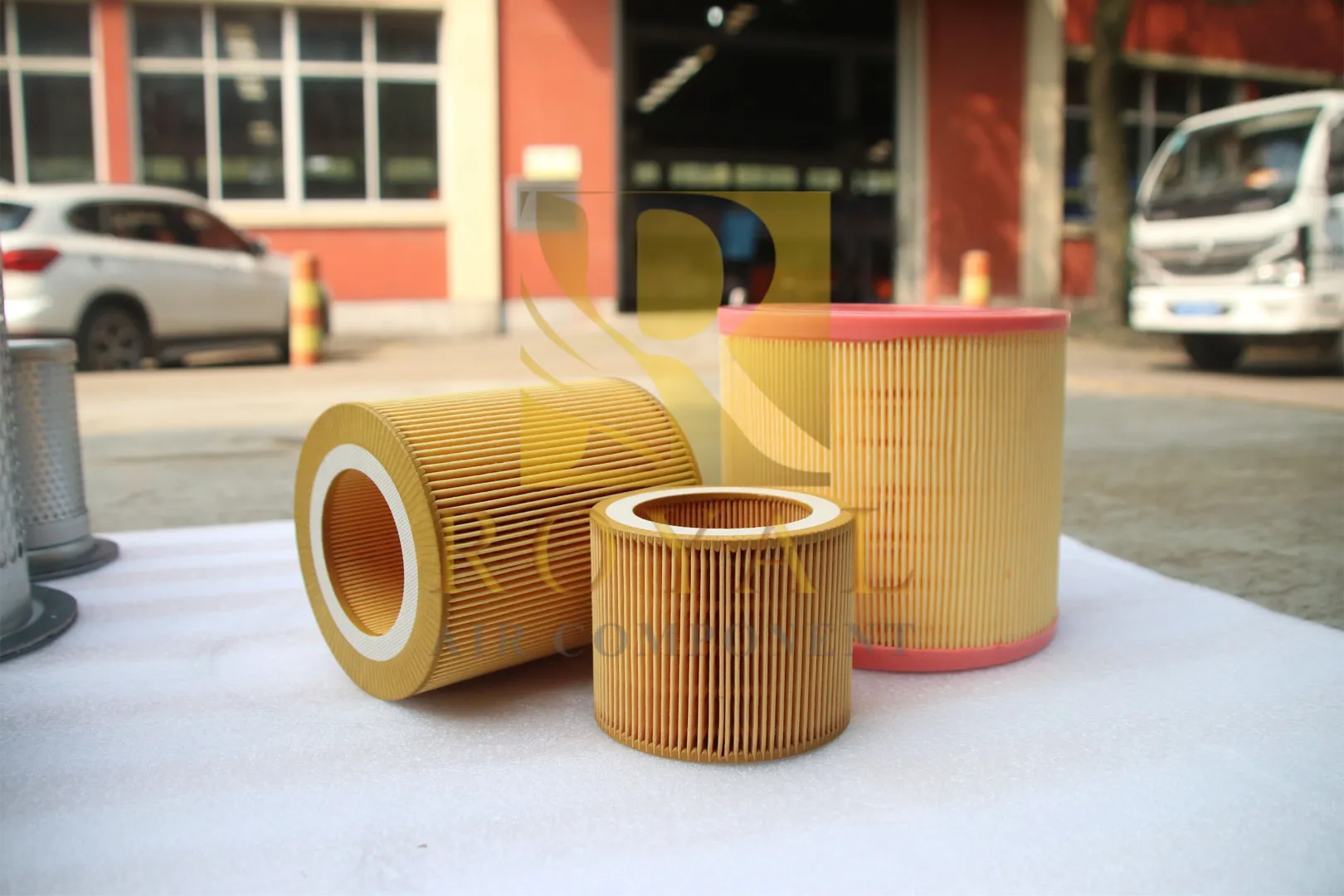 SCREW COMPRESSOR AIR FILTERS image 1