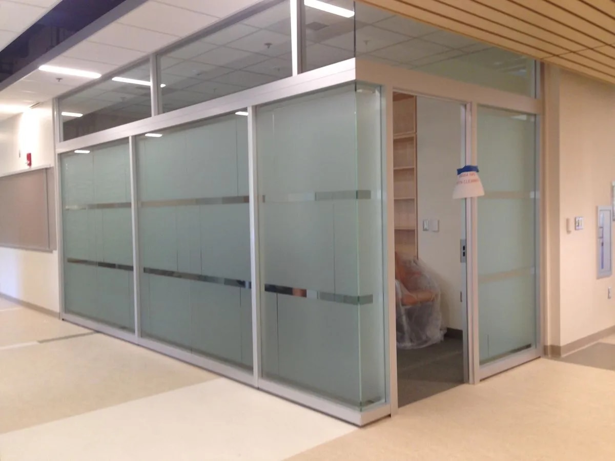 Aluminium Partition Works with Custom Design Options image 1