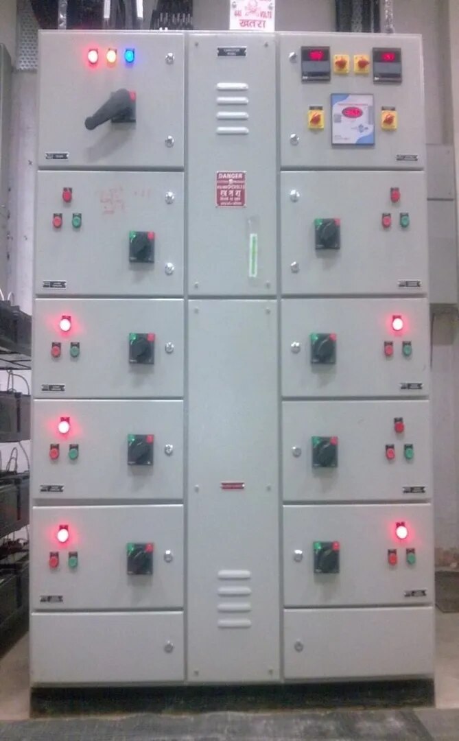 Automatic Power Factor Panel (APFCR) image 1