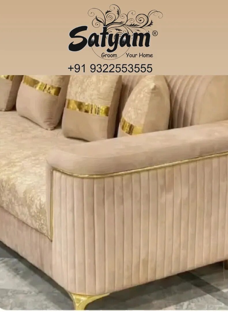 Sofa image 1