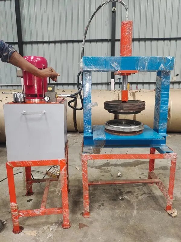Semi Automatic Thali Making Machine image 1
