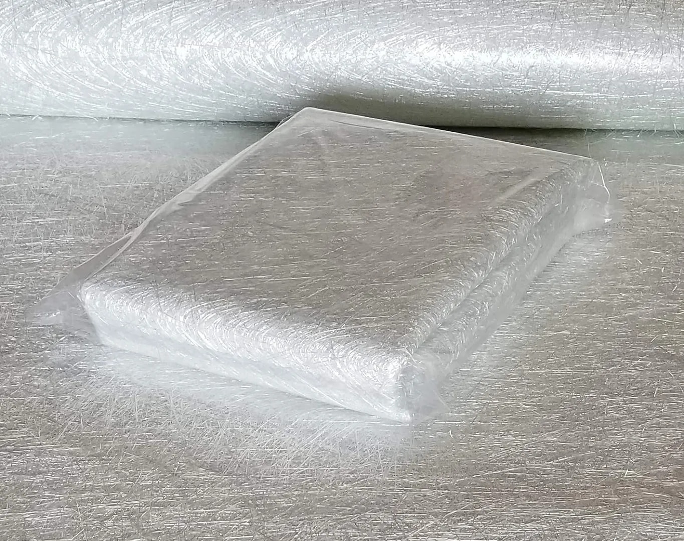 Premium Fiber glass Chopped Strand Mat 300 GSM 3x3 feet image 1