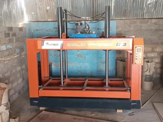 Wood Cold Press Machine image 1