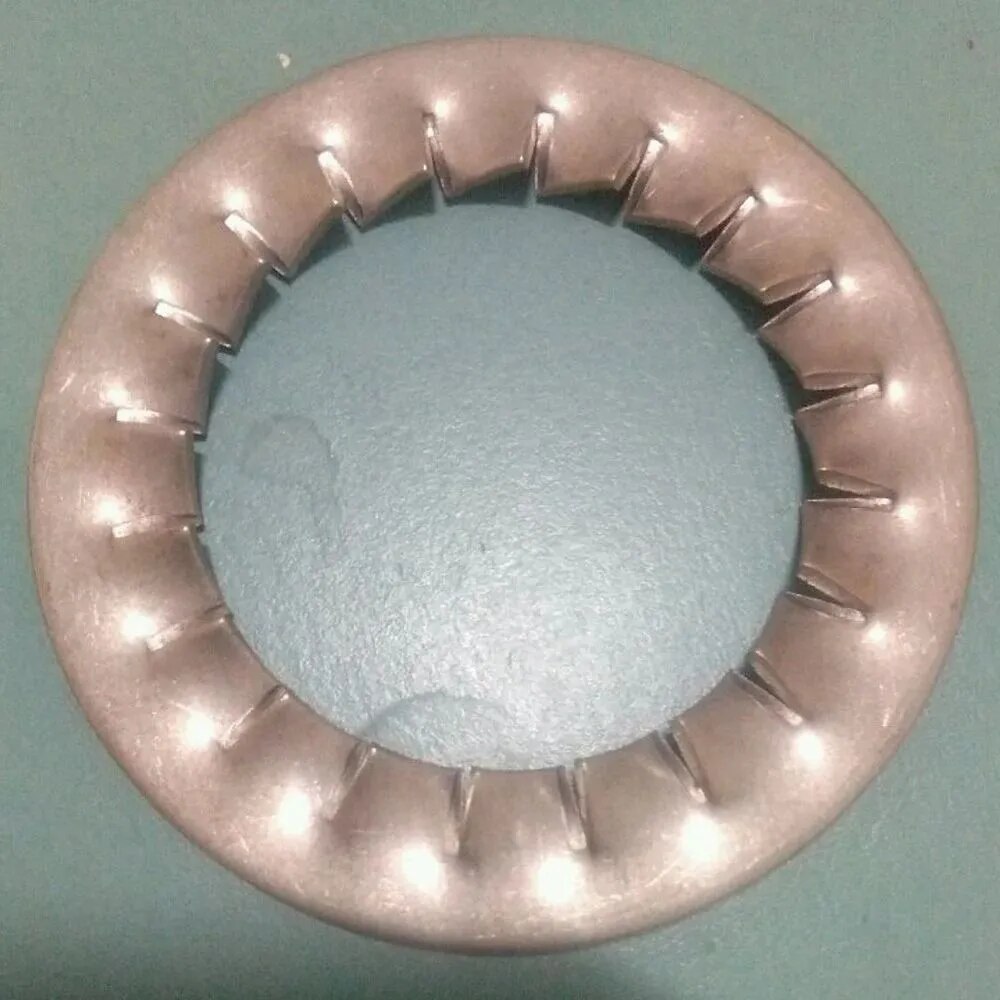Zinc Plated Serrated Lock Washer image 1