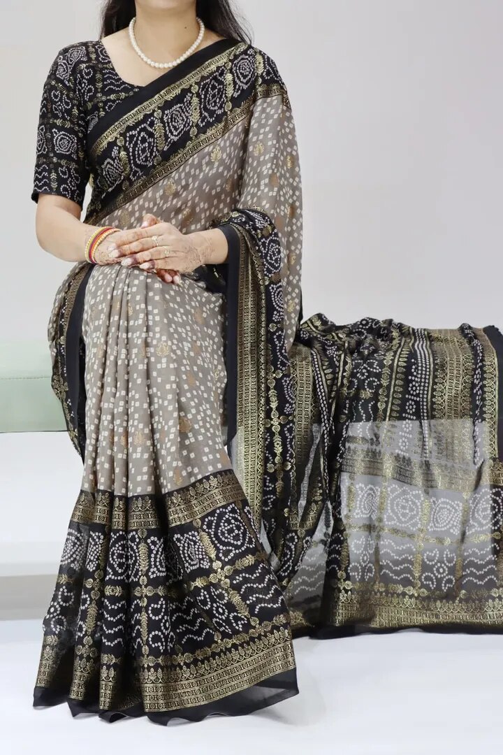 Foil Printed Bandhni Sarees image 1