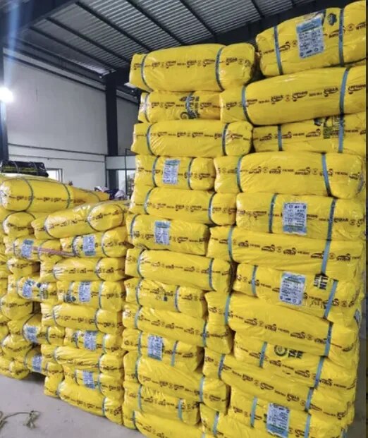 180 GSM Plastic Waterproof Tarpaulin image 1