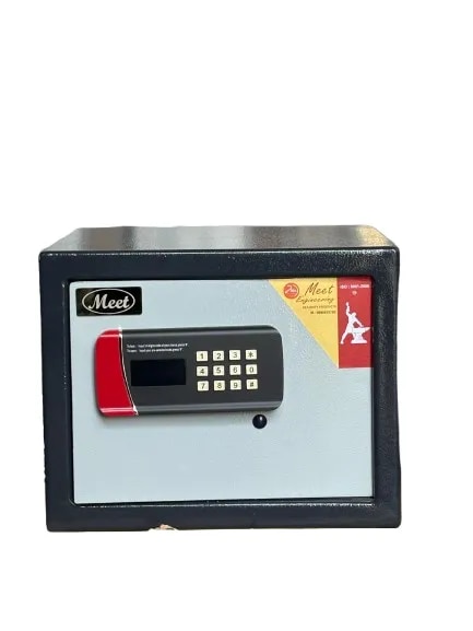DIGITAL SAFE COFFER BOX 12x15x13 22kg image 1
