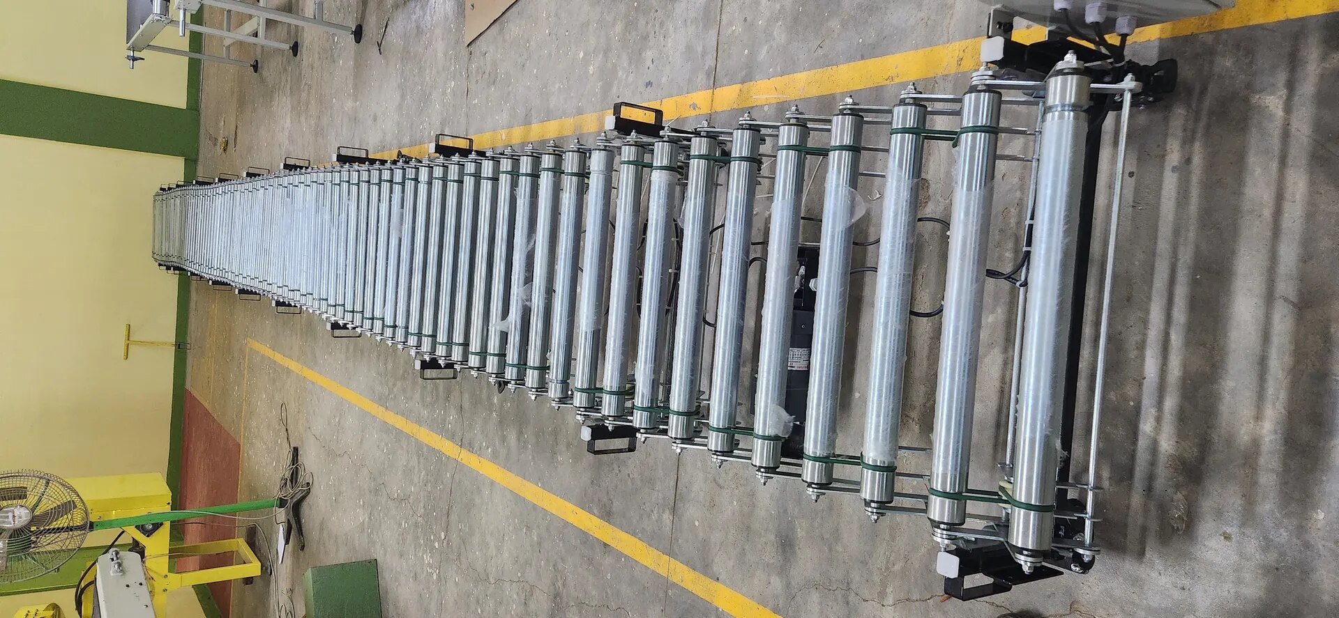 EXPANDABLE CONVEYOR image 1