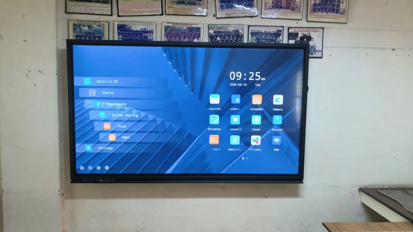 Interactive Flat Panel image 1