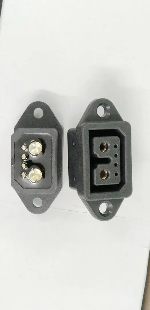CONNECTOR 2+4 WITH 4 PIN image 1