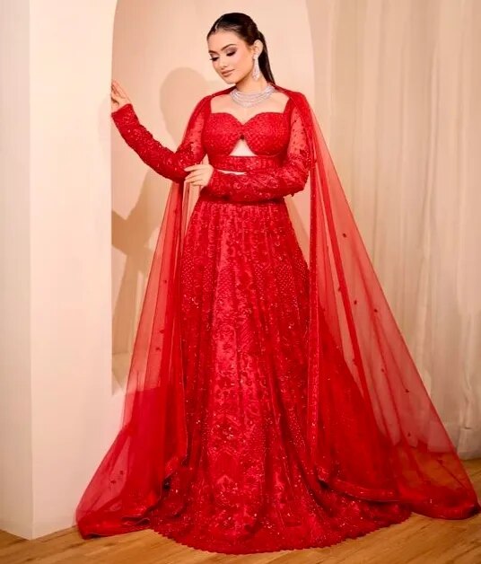 Scarlet Amber image 1