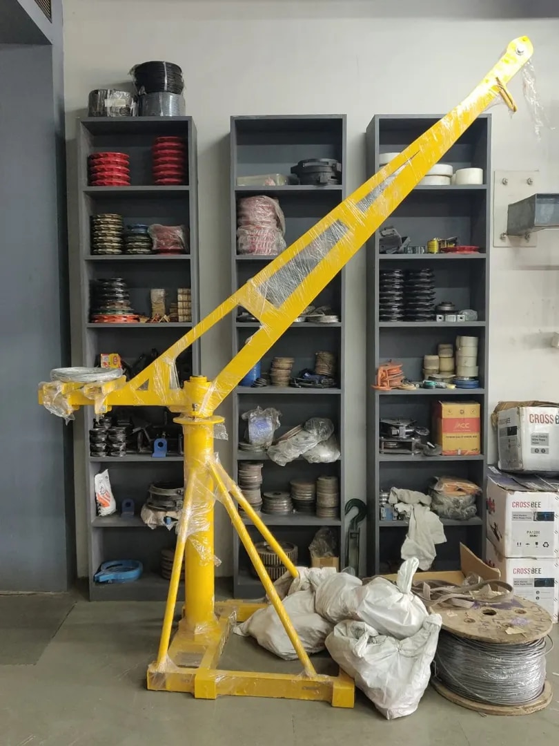 Monkey Construction Crane Hoist image 1