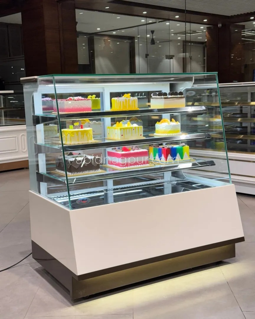 Crystal Edge Cake Counter image 1