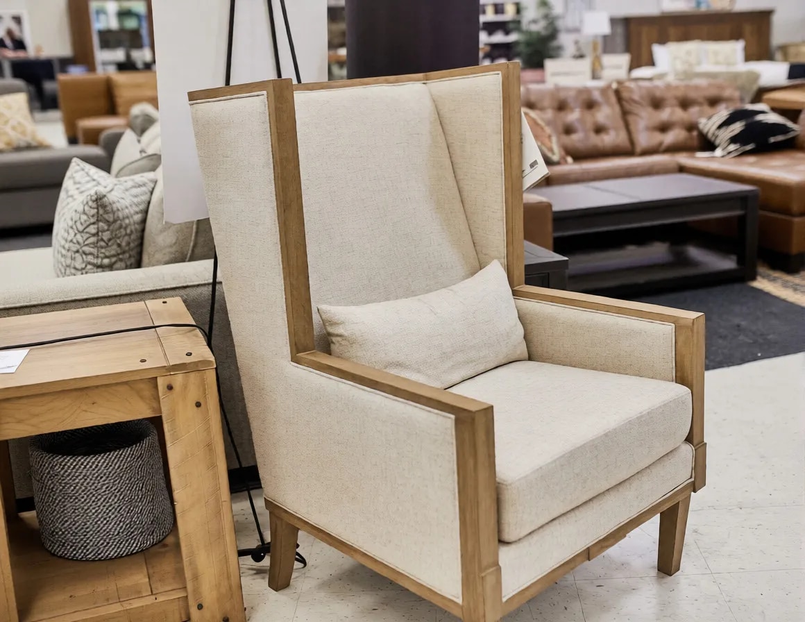 High Back Chair image 1