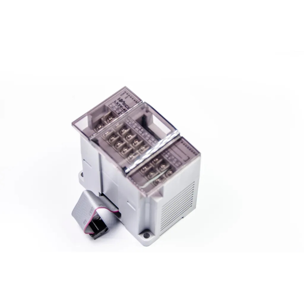 LX3V-4DA image 1