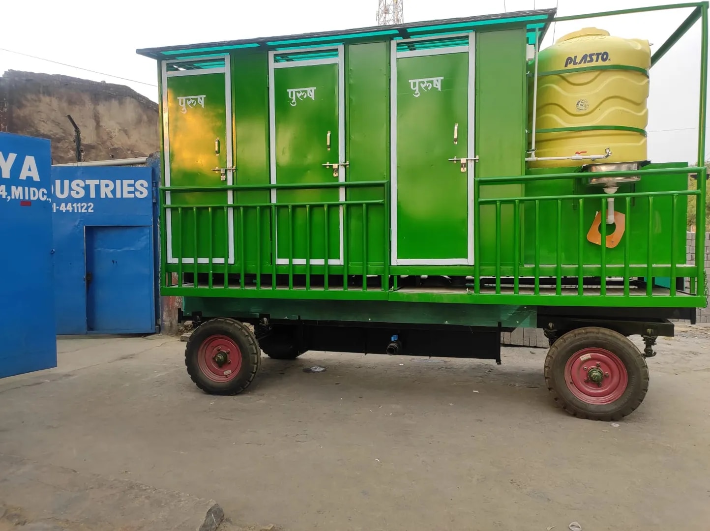 6 Seated Mobile Toilet Van image 1
