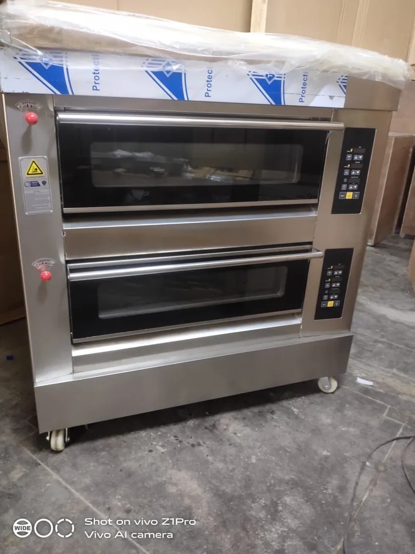 Double Deck Oven image 1