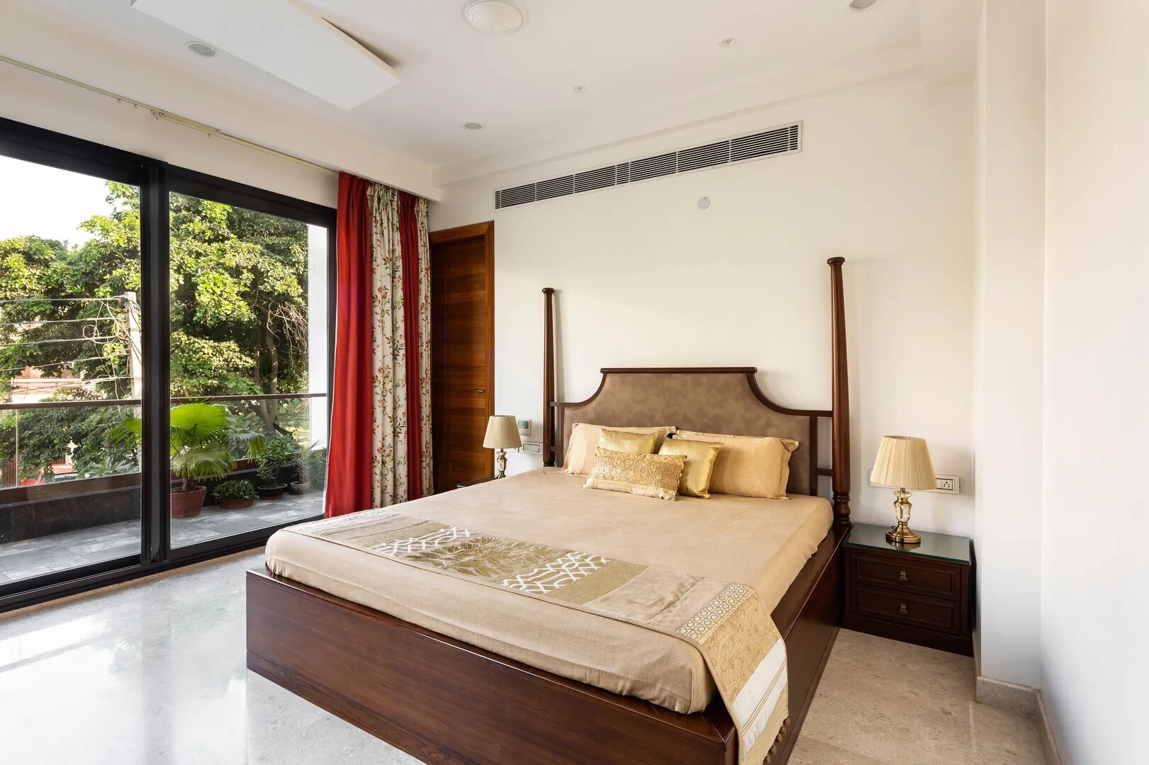 Pillar Design Bed in Mat Walnut Polish image 1