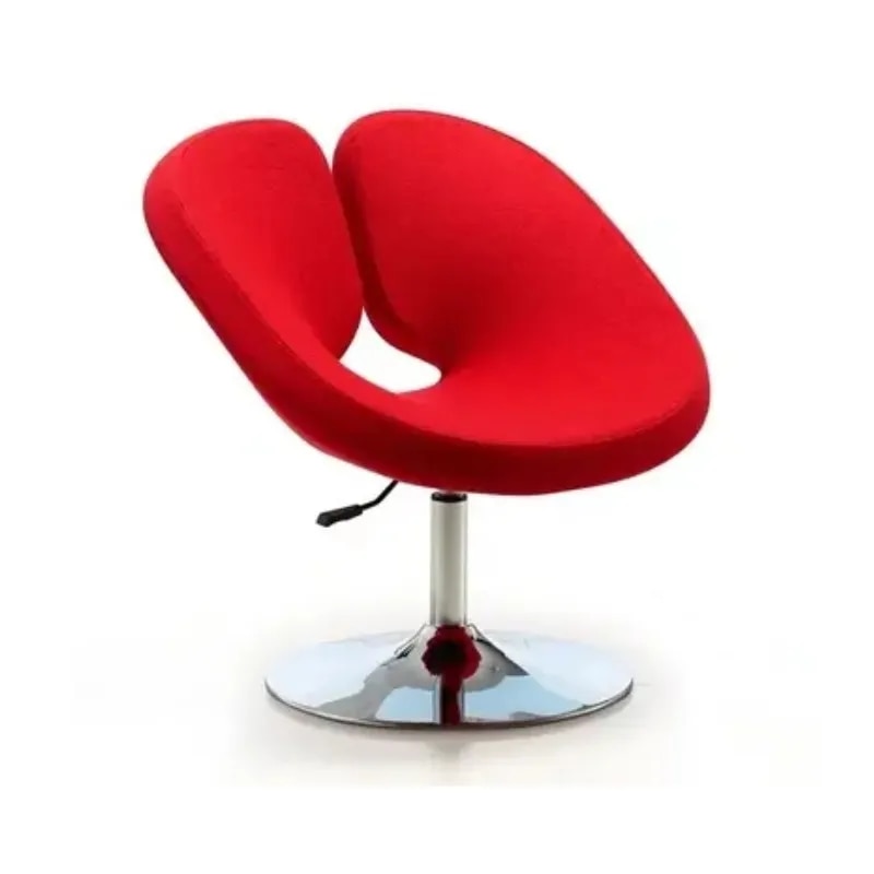 Ornate Lounge Chair in Delhi image 1