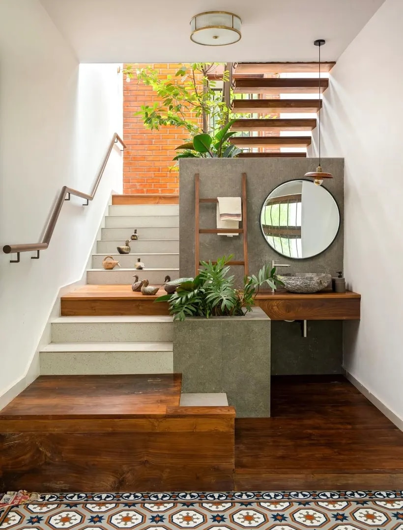Modern Staircase Design in Chennai Homes image 1