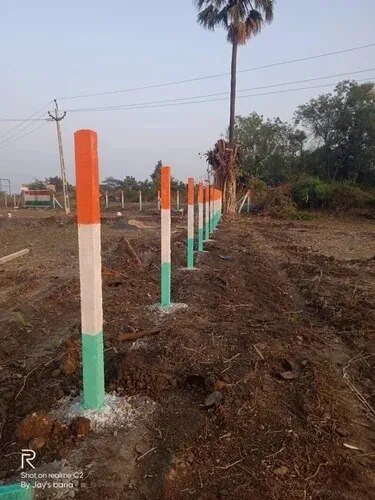 7 Feet Rcc Fencing Poles image 1