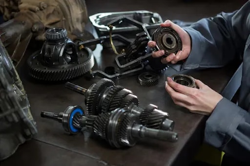 Engine Decarbon Service image 1